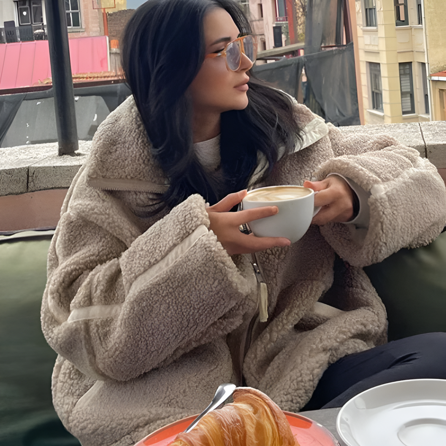 Vilma Stockholm™ | Teddyjacka med dragkedja