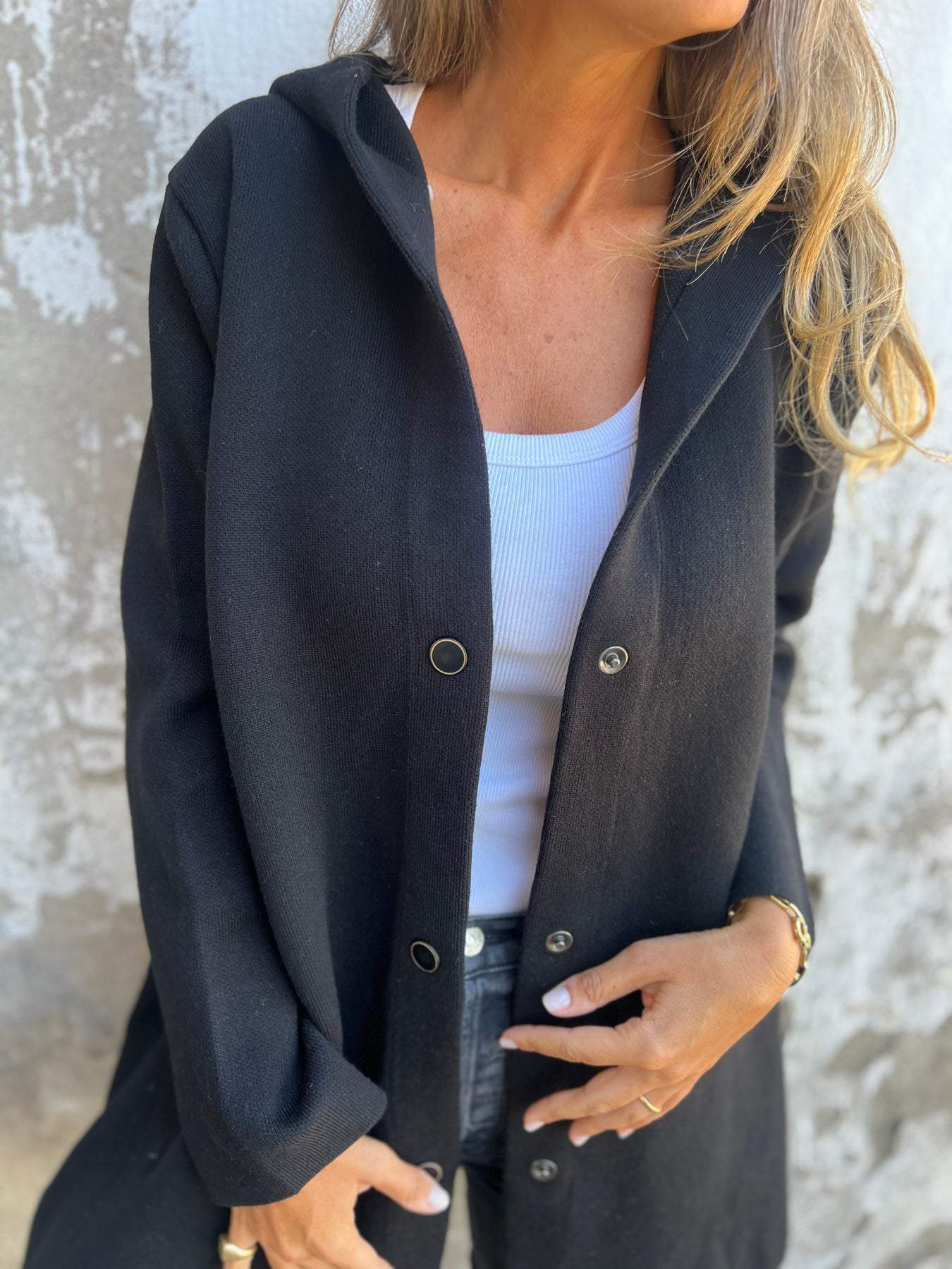 Vilma Stockholm™| Koftajacka med knappar och huv